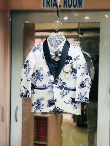 Kiran Mens & Kids Wear